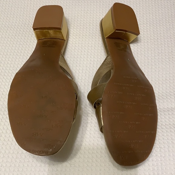 NWOB Silvana Diez gold sandals classy - Picture 8 of 14